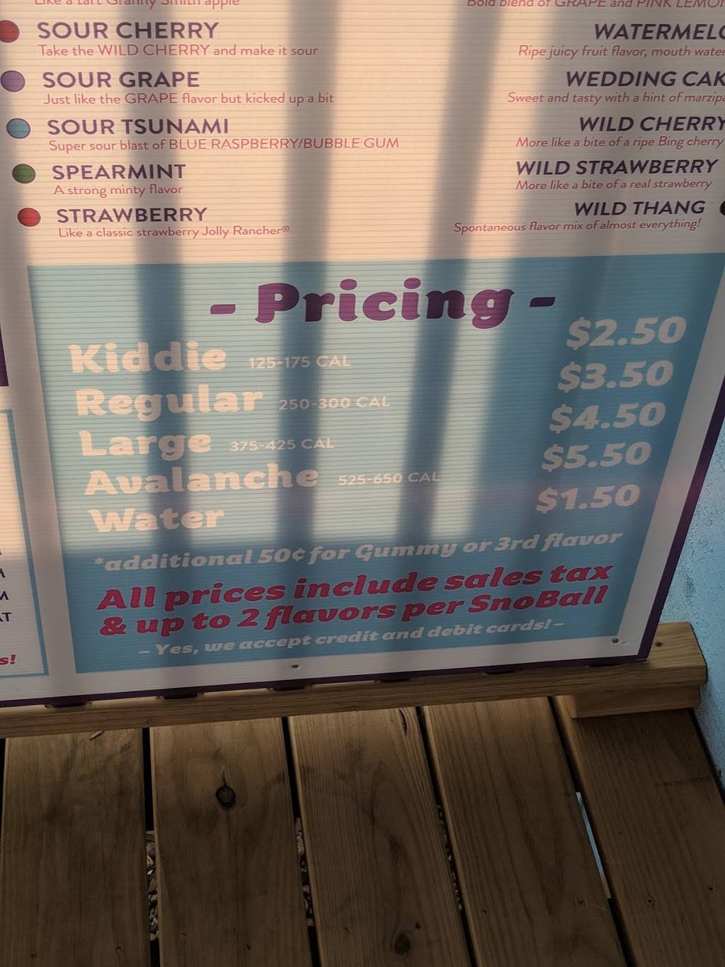 Pelican’s Snoballs | restaurant | 1501 Cleveland Hwy, Dalton, GA 30721, USA | 7065086290 OR +1 706-508-6290