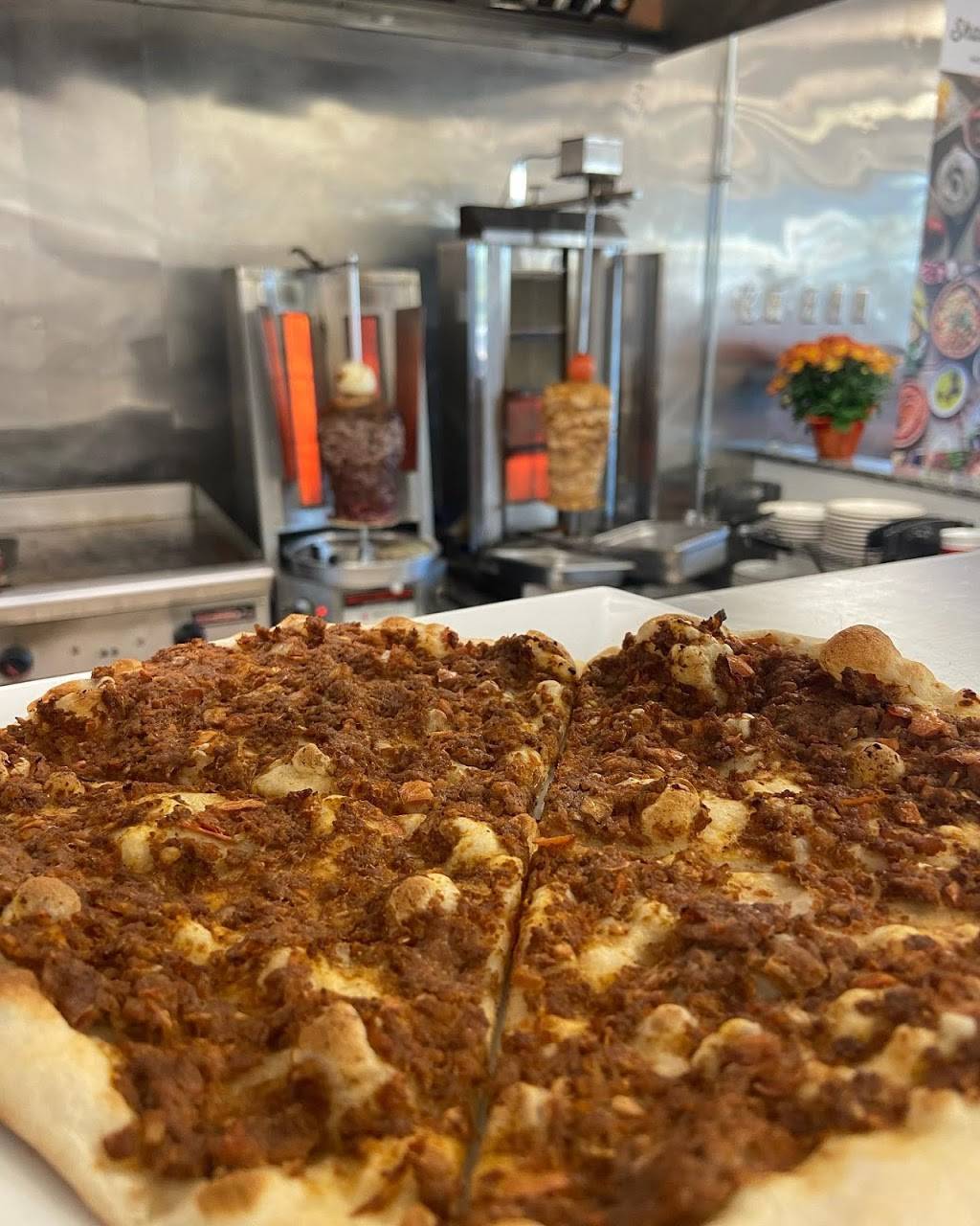 Shawarma Bistro | restaurant | 12422 Gayton Rd, Henrico, VA 23238, USA | 8045256156 OR +1 804-525-6156