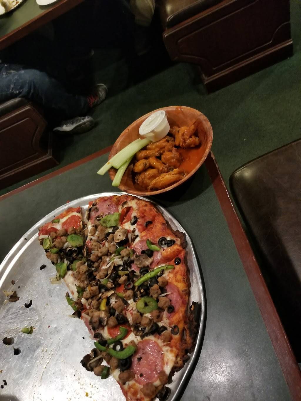 Rustys Pizza Parlor | restaurant | 10824 Rosedale Highway, Calloway Dr, Bakersfield, CA 93312, USA | 6618355555 OR +1 661-835-5555