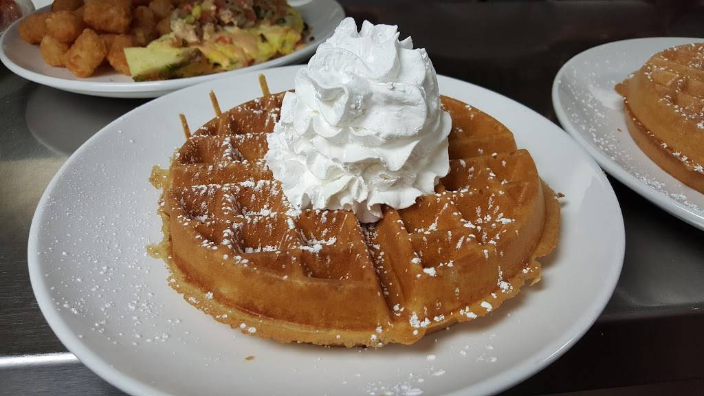 Breakfast at Tiffinys | restaurant | 3271 W Centre Ave, Portage, MI 49024, USA | 2693245111 OR +1 269-324-5111