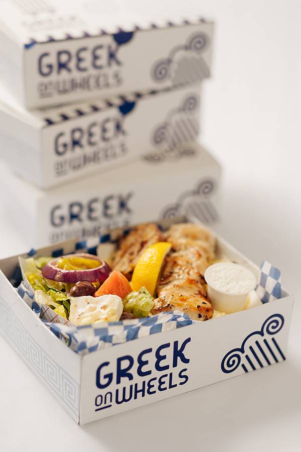 Greek On Wheels | restaurant | 1123 Cobden Rd, Ottawa, ON K2C 2Z1, Canada | 6137747335 OR +1 613-774-7335