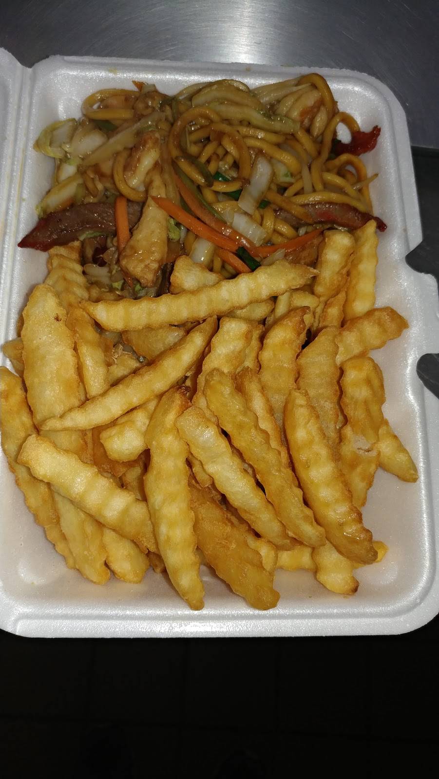 Lucky Fresh Tortillas | restaurant | 188-21 Union Tpke, Fresh Meadows, NY 11366, USA | 7182171088 OR +1 718-217-1088