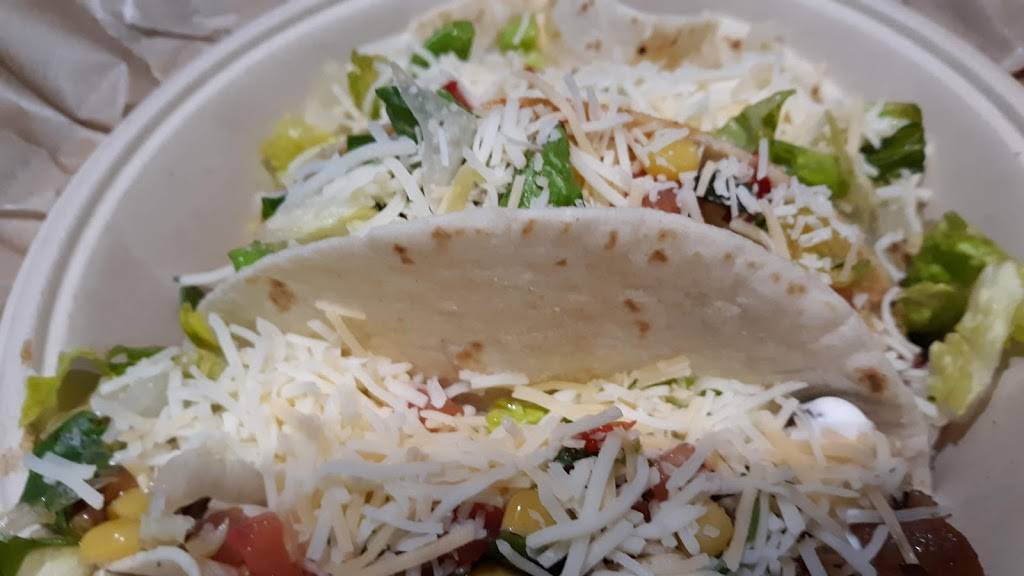 QDOBA Mexican Eats | restaurant | 230 E W W.T.Harris Blvd Suite B1, Charlotte, NC 28262, USA | 7045477460 OR +1 704-547-7460