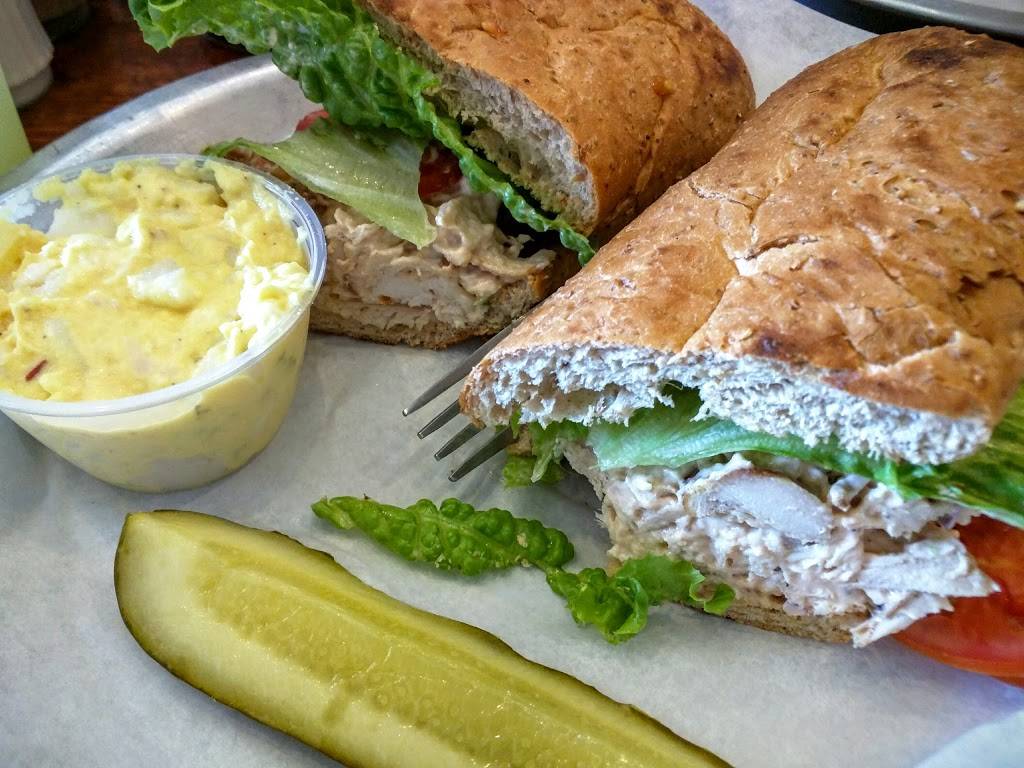 Noras | meal takeaway | 1136 Tamm Ave, St. Louis, MO 63139, USA | 3146452706 OR +1 314-645-2706