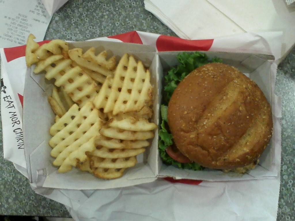 Chick-fil-A | restaurant | 6419 W Newberry Rd Ste G8, Gainesville, FL 32605, USA | 3523316691 OR +1 352-331-6691