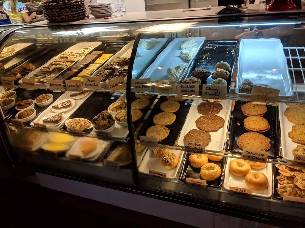 Dick & Jennys | restaurant | 1270 Baseline Rd, Grand Island, NY 14072, USA | 7167755048 OR +1 716-775-5048