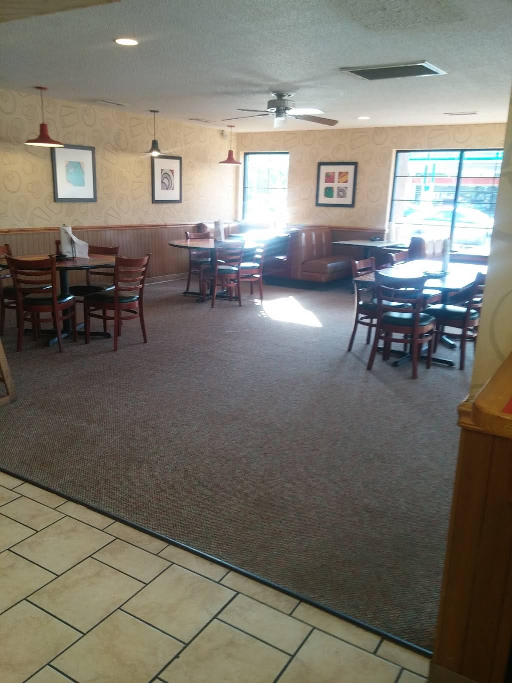 Pizza Hut | meal takeaway | 890 Folly Rd, Charleston, SC 29412, USA | 8437952244 OR +1 843-795-2244