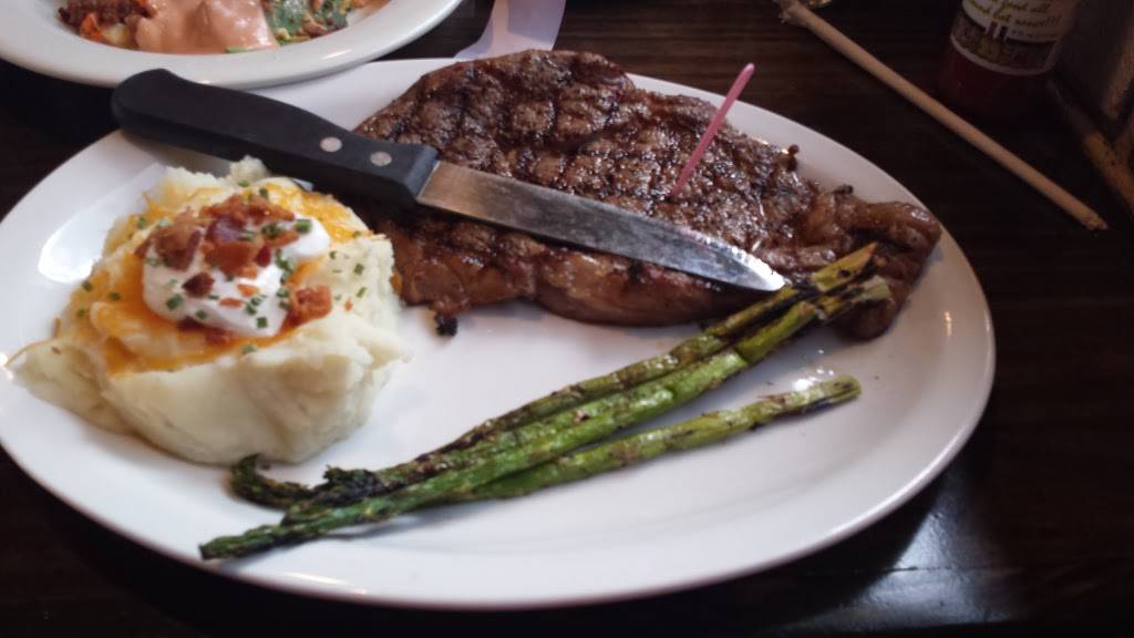 Brunos Steak House | restaurant | 2101 Malcolm Ave, Newport, AR 72112, USA | 8702012397 OR +1 870-201-2397