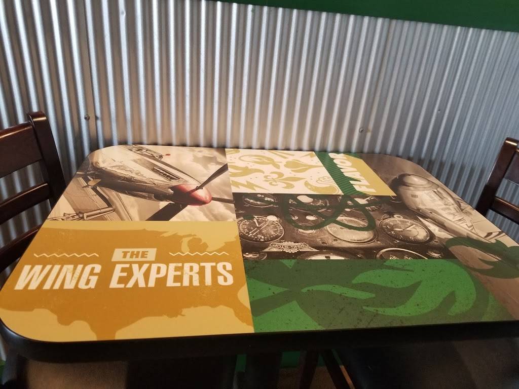 Wingstop | restaurant | 3803 Merle Hay Rd, Des Moines, IA 50310, USA | 5152549464 OR +1 515-254-9464