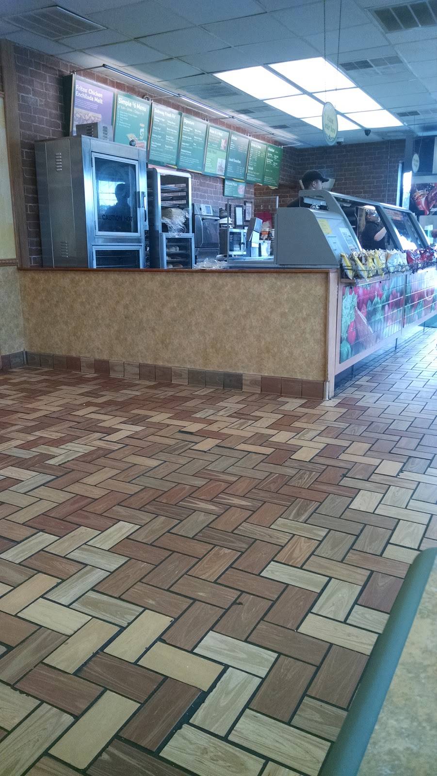 Subway | restaurant | 520 N Kentucky St, Kingston, TN 37763, USA | 8653769700 OR +1 865-376-9700