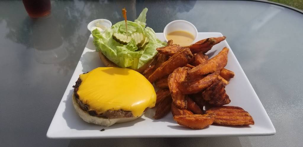 The Shores Waterfront Restaurant | restaurant | 2 Detroit St, North Tonawanda, NY 14120, USA | 7166937971 OR +1 716-693-7971