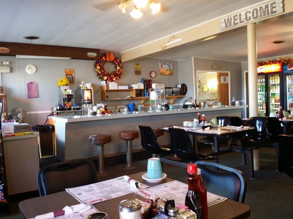 Little Sandys Restaurant | restaurant | 17730 Garrett Hwy, Oakland, MD 21550, USA | 3013879850 OR +1 301-387-9850