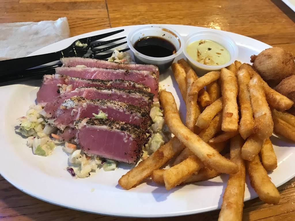 T.J.s Seafood Shack | restaurant | 197 E Mitchell Hammock Rd, Oviedo, FL 32765, USA | 4073653365 OR +1 407-365-3365