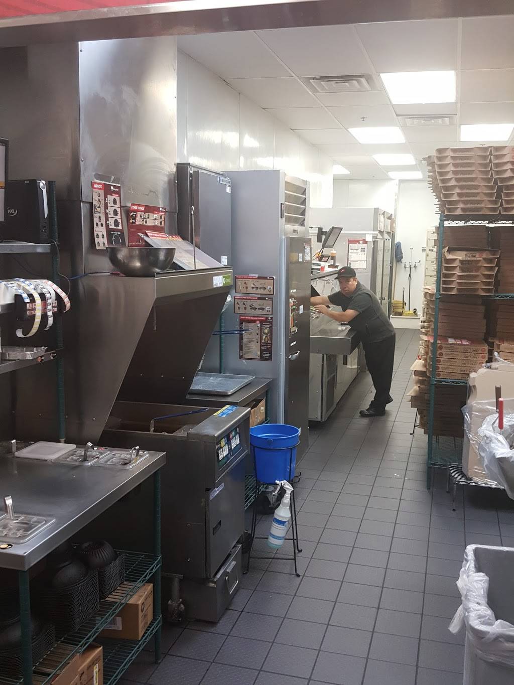 Pizza Hut | restaurant | 15790 Monterey Rd Suite 100, Morgan Hill, CA 95037, USA | 4087783084 OR +1 408-778-3084