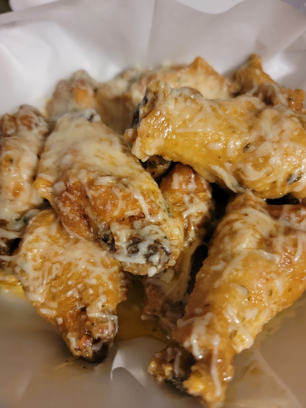 Hunchos Fried Chicken & Burgers | restaurant | 2562 S Valley View Blvd, Las Vegas, NV 89102, USA | 7024056917 OR +1 702-405-6917