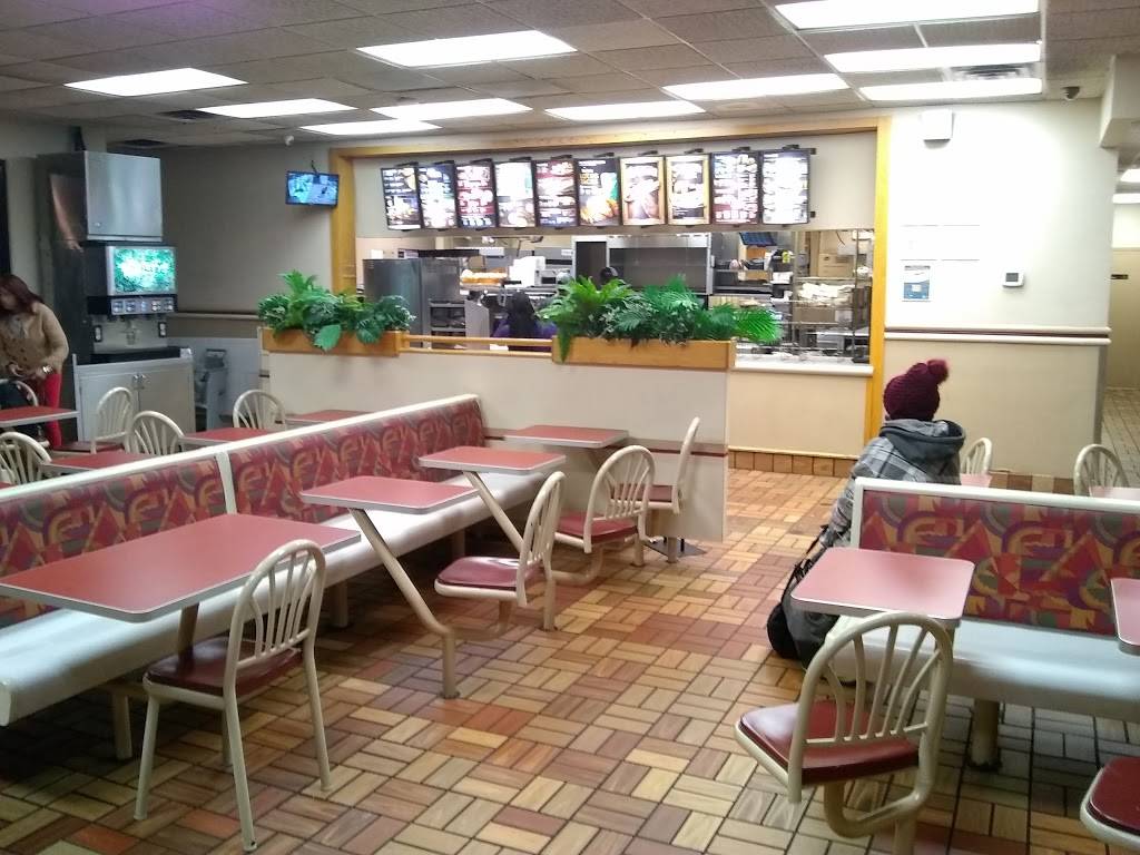 Taco Bell | meal takeaway | 5575 N Jim Miller Rd, Dallas, TX 75228, USA | 2143812309 OR +1 214-381-2309