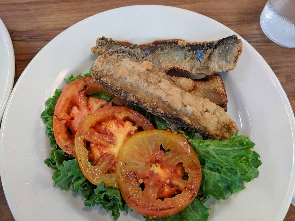 The Dairy Bar Restaurant | restaurant | 1602 Roseneath Rd, Richmond, VA 23230, USA | 8043551937 OR +1 804-355-1937