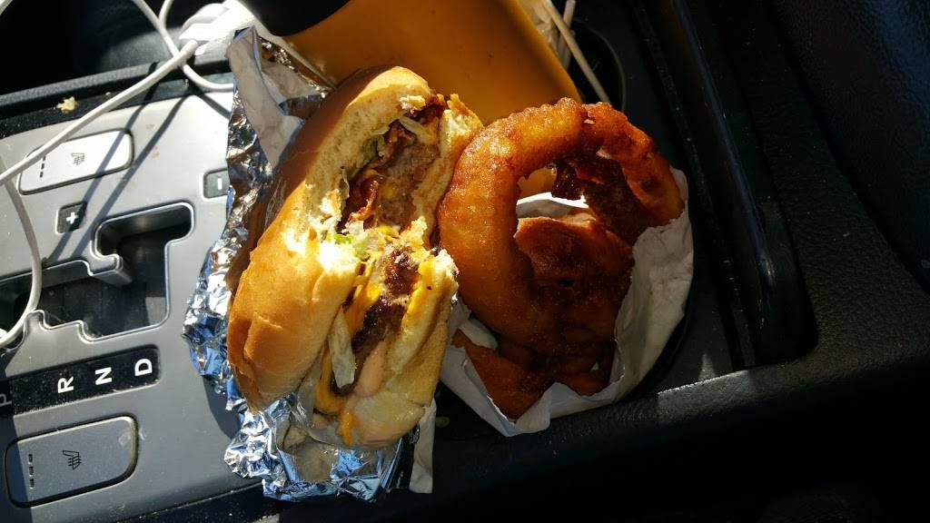 Leftys Burger Shack | restaurant | 8317 27th St W, University Place, WA 98466, USA | 2535650887 OR +1 253-565-0887