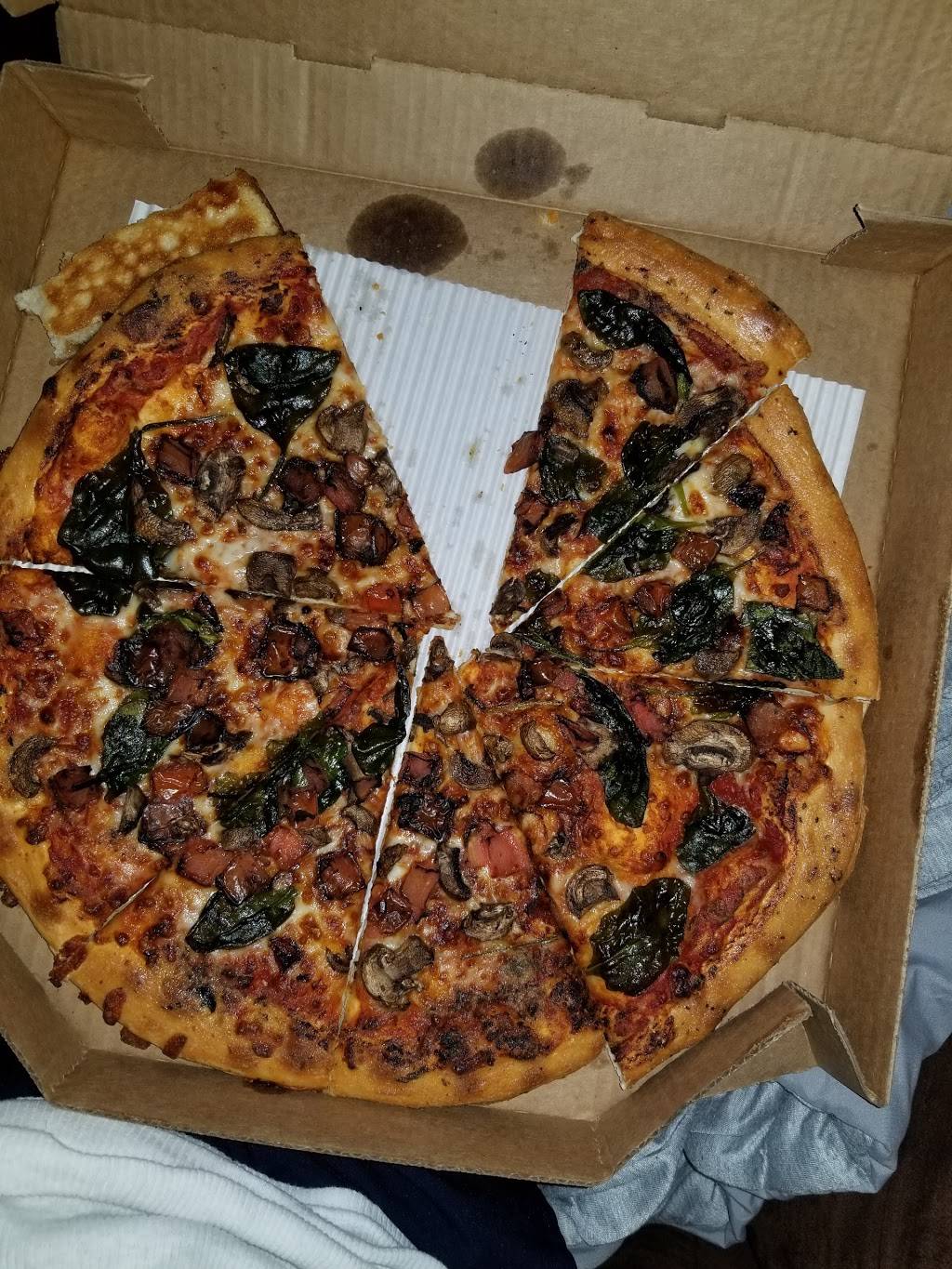 Pizza Hut | restaurant | 11203 Potranco Rd, San Antonio, TX 78253, USA | 2107984800 OR +1 210-798-4800