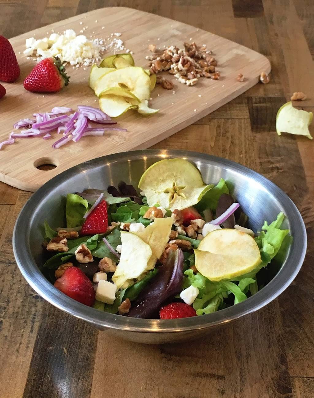 Vinaigrette Salad Kitchen | restaurant | 3735 Palomar Centre Dr Suite 180, Lexington, KY 40513, USA | 8597212376 OR +1 859-721-2376