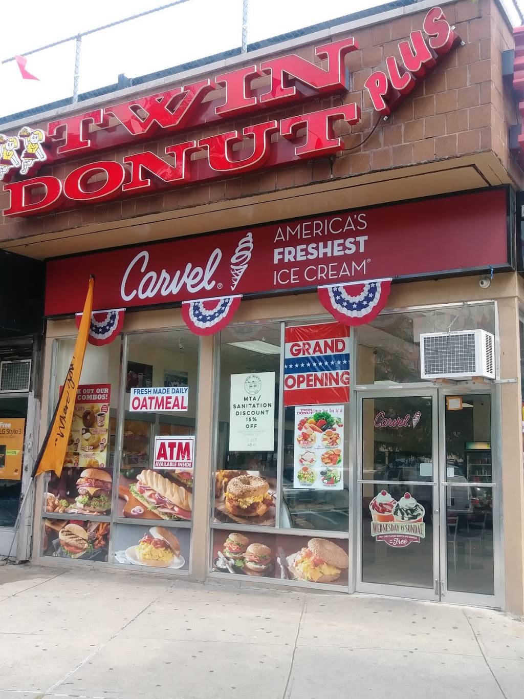 Twin Donut Plus | restaurant | 1061 E Tremont Ave, Bronx, NY 10460, USA | 7188935860 OR +1 718-893-5860