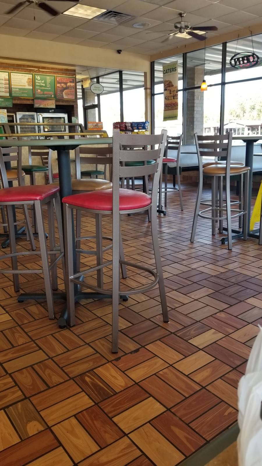 Subway | restaurant | 838 Tanyard Rd, Rocky Mount, VA 24151, USA | 5404831711 OR +1 540-483-1711