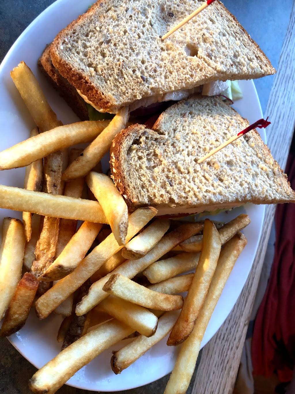 Sharis Cafe and Pies | bakery | 2185 NW 185th Ave, Hillsboro, OR 97124, USA | 5036290548 OR +1 503-629-0548