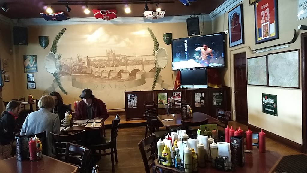 Sobo 151 Bar & Grill | restaurant | 151 S Broadway, Denver, CO 80209, USA | 3037781560 OR +1 303-778-1560