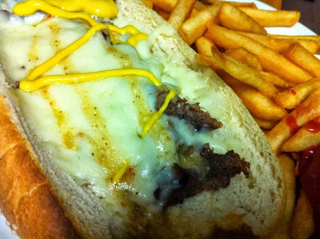 The Fillin Station Bar & Grill | night club | 49434 Gratiot Ave, Chesterfield, MI 48051, USA | 5869490030 OR +1 586-949-0030