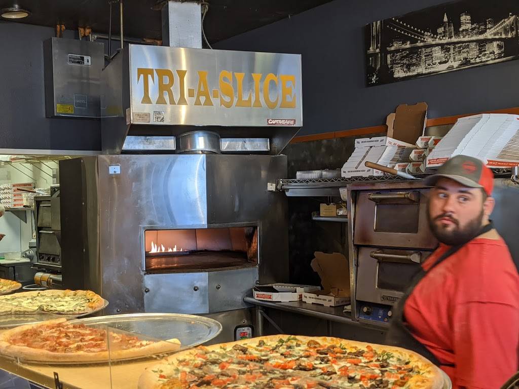 Westshore Pizza | restaurant | 212 37th Ave N, St. Petersburg, FL 33704, USA | 7278985555 OR +1 727-898-5555