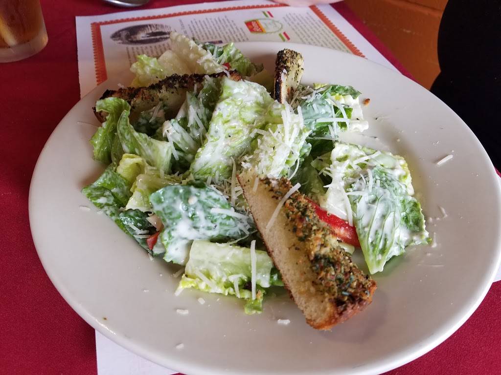 La Sorrentina Italian Restaurant | restaurant | 3330 Culebra Rd, San Antonio, TX 78228, USA | 2105490889 OR +1 210-549-0889