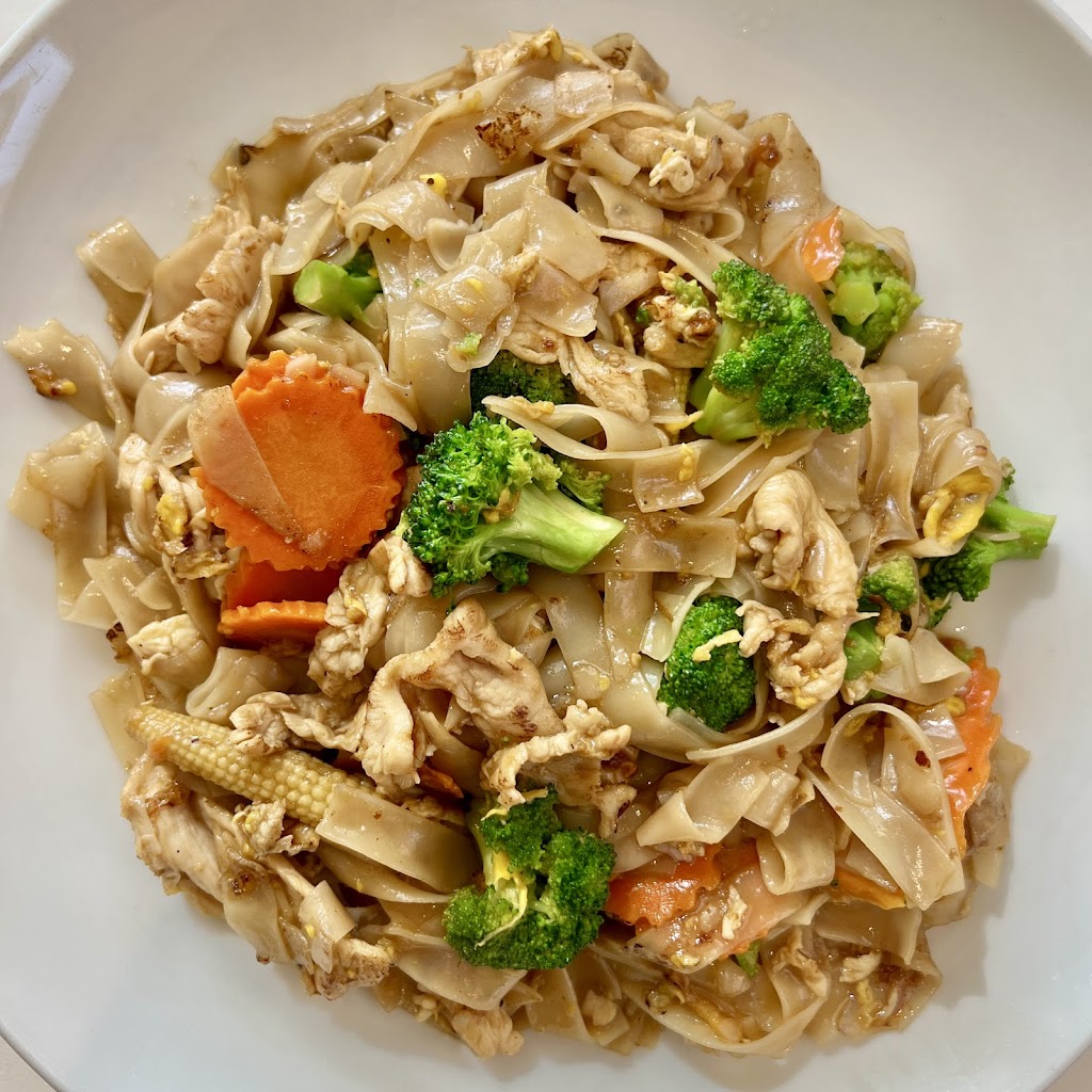 Cilantro Thai Express | restaurant | 13441 Cedar Rd, Cleveland, OH 44118, USA | 2163310005 OR +1 216-331-0005