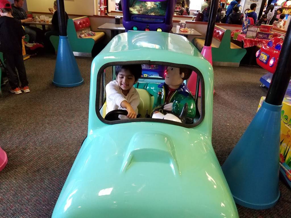 Chuck E. Cheese | restaurant | 2239 148th Ave NE, Bellevue, WA 98007, USA | 4257465000 OR +1 425-746-5000