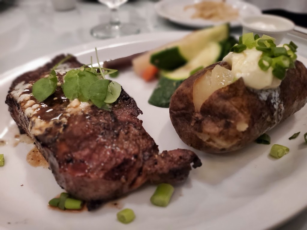 Growers Pub | restaurant | 227 Monterey St, Salinas, CA 93901, USA | 8317541488 OR +1 831-754-1488