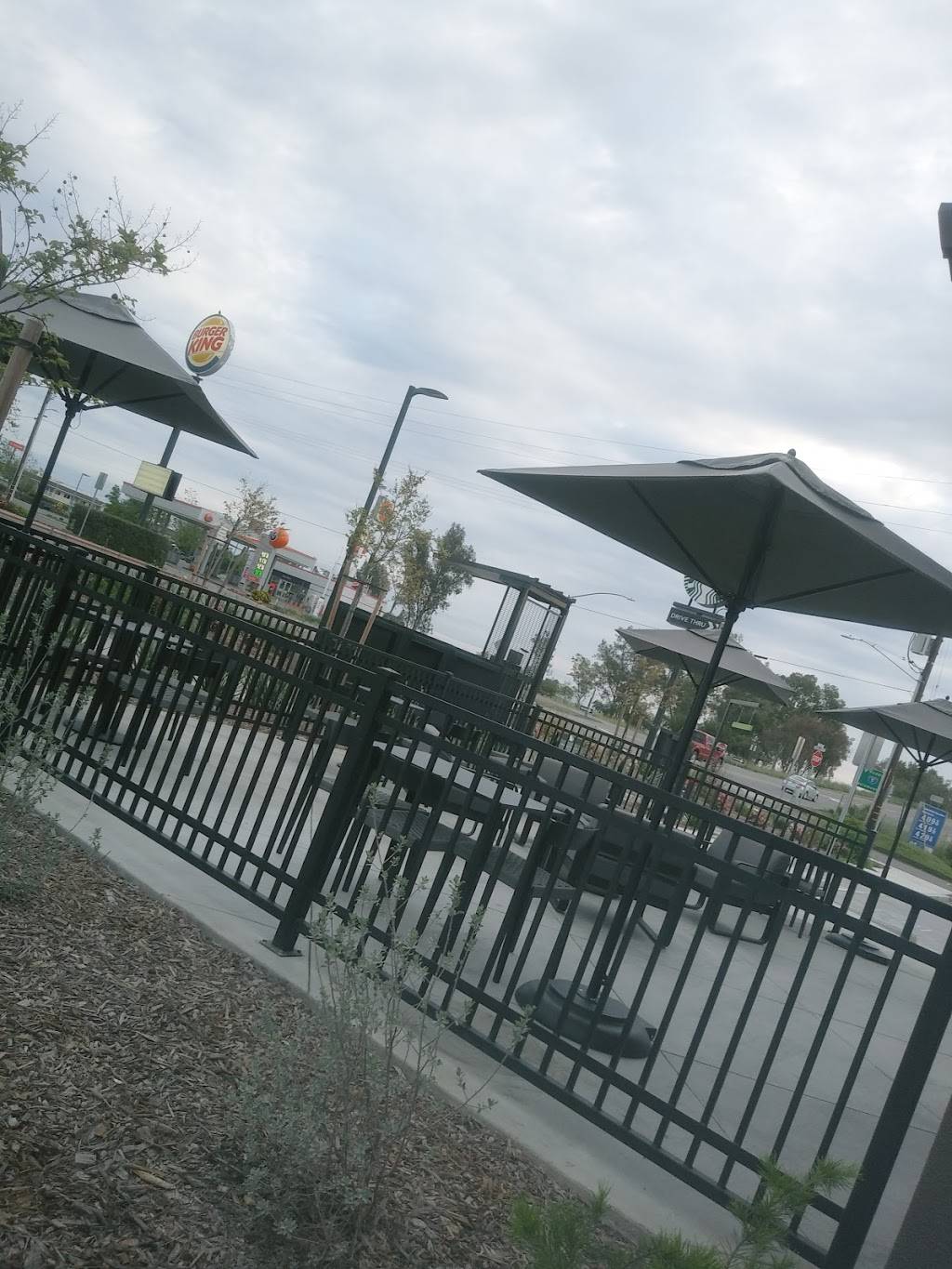 Starbucks | cafe | 475 E St, Williams, CA 95987, USA | 5304732022 OR +1 530-473-2022