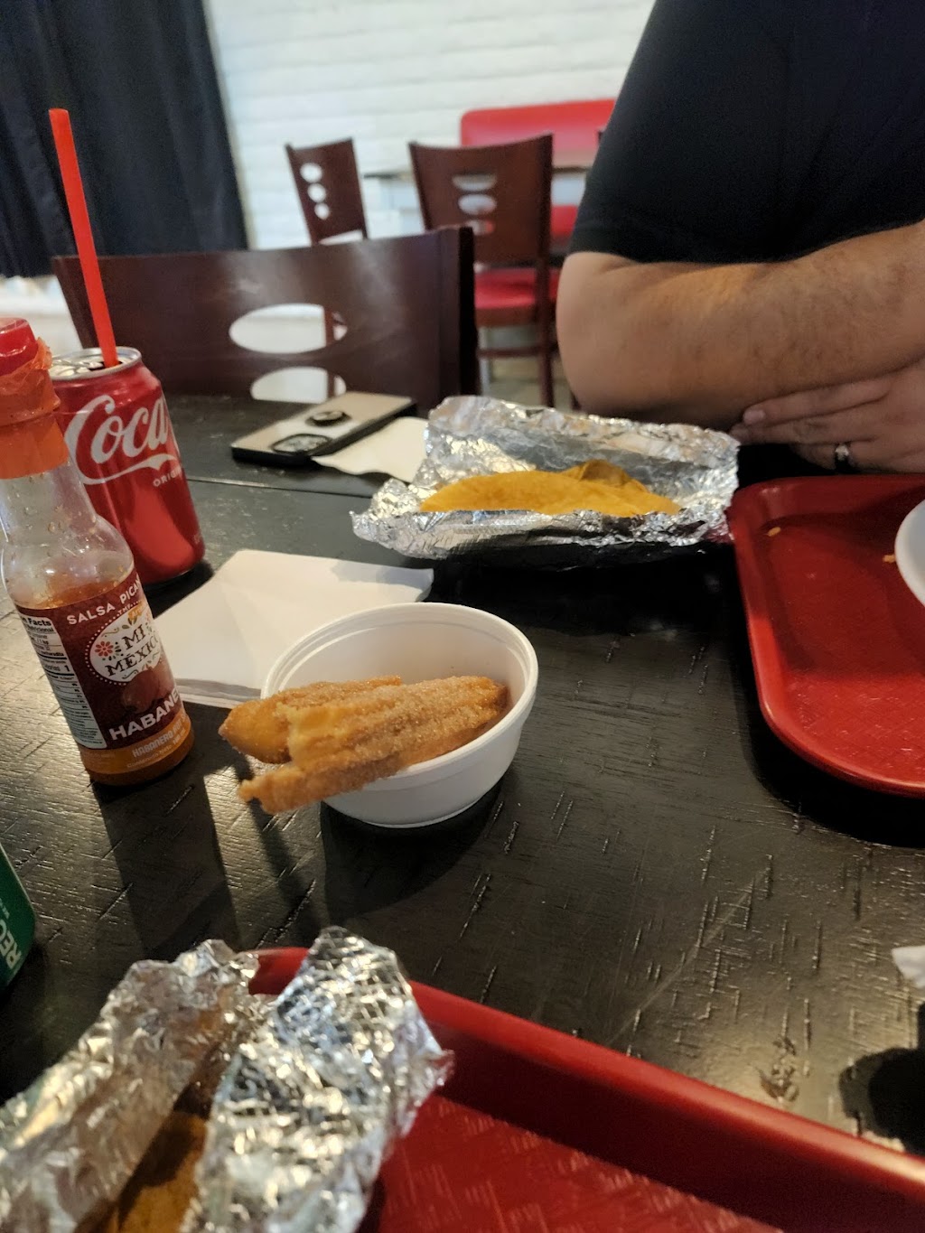 The chill spot LLC | restaurant | 10215 N 28th Dr suite a, Phoenix, AZ 85051, USA | 6025125939 OR +1 602-512-5939