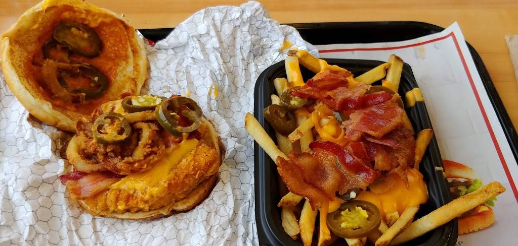 Wendys | restaurant | 375 Southdale Rd W, London, ON N6J 4G8, Canada | 5196810977 OR +1 519-681-0977