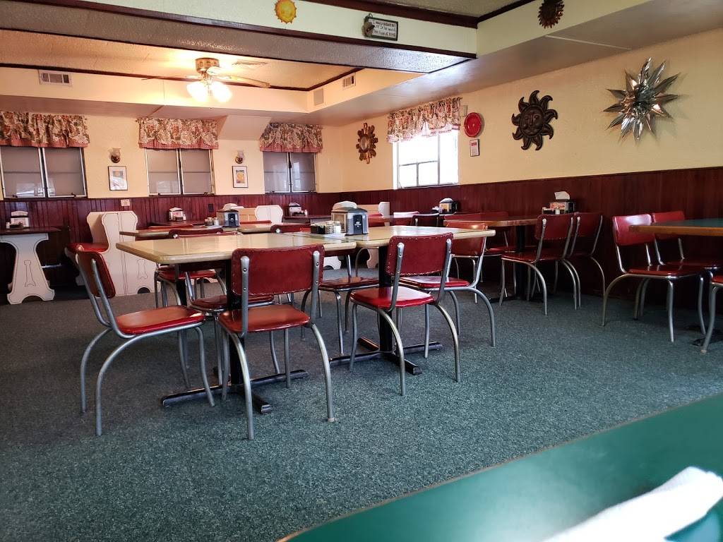 Sunrise Cafe | restaurant | 1032 S Main St, Woodstock, VA 22664, USA | 5404595886 OR +1 540-459-5886