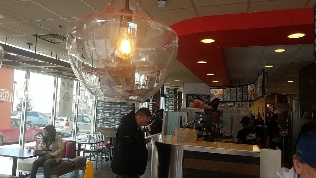 Arbys | restaurant | 2203 Chester Ave, Cleveland, OH 44114, USA | 2166645676 OR +1 216-664-5676