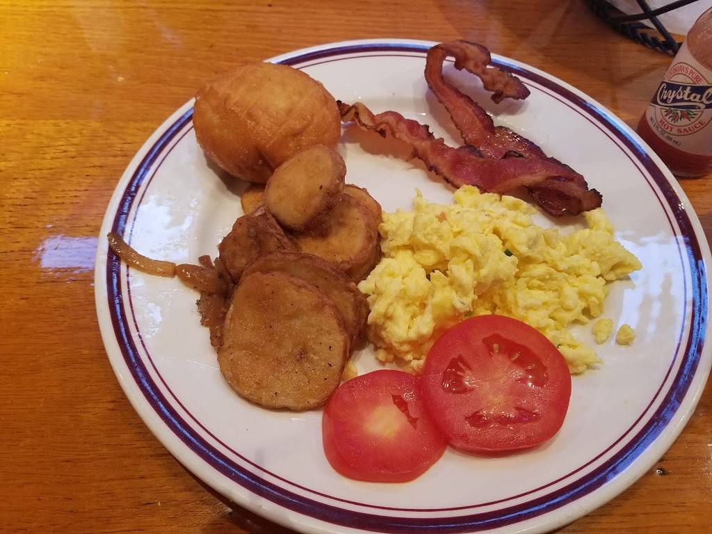 Silverado | restaurant | 7052 Columbia Pike, Annandale, VA 22003, USA | 7033544560 OR +1 703-354-4560