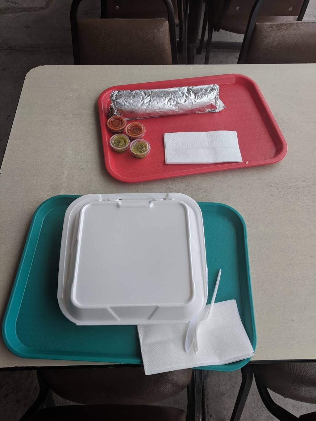 Esperanzas Tortilleria | restaurant | 750 Rock Springs Rd, Escondido, CA 92025, USA | 7607435909 OR +1 760-743-5909