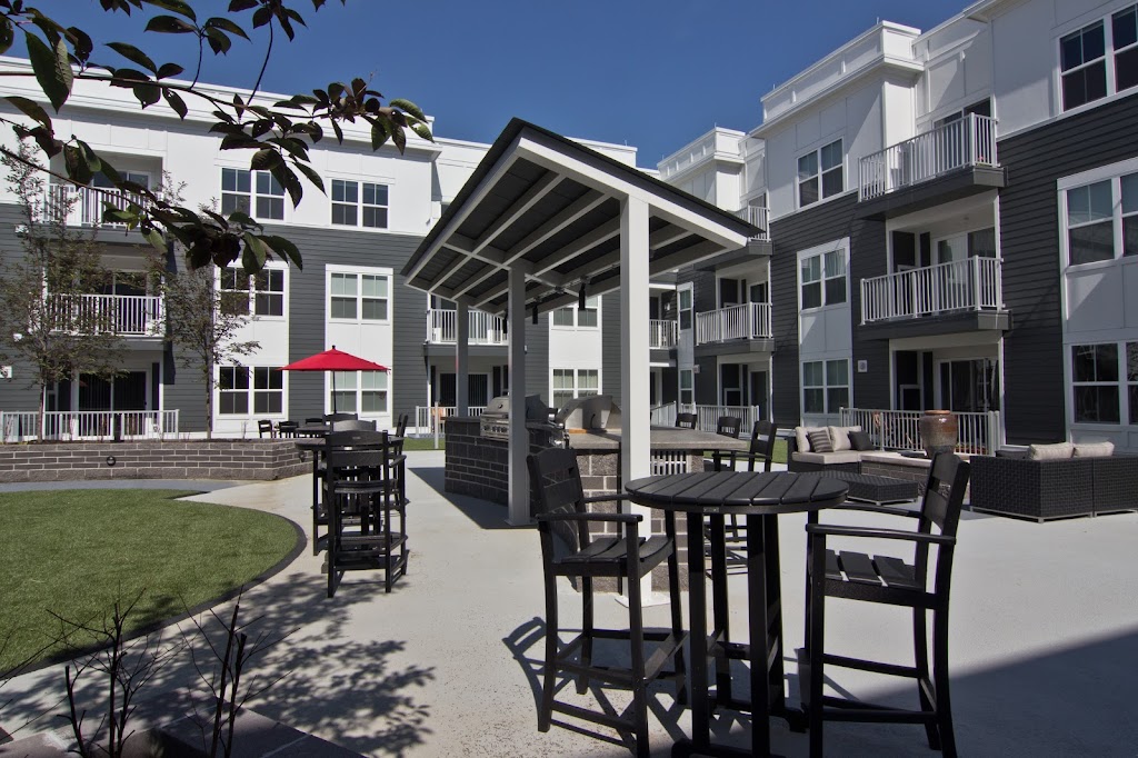 The Lane | restaurant | 1600 W Lane Ave, Upper Arlington, OH 43221, USA | 8668995853 OR +1 866-899-5853