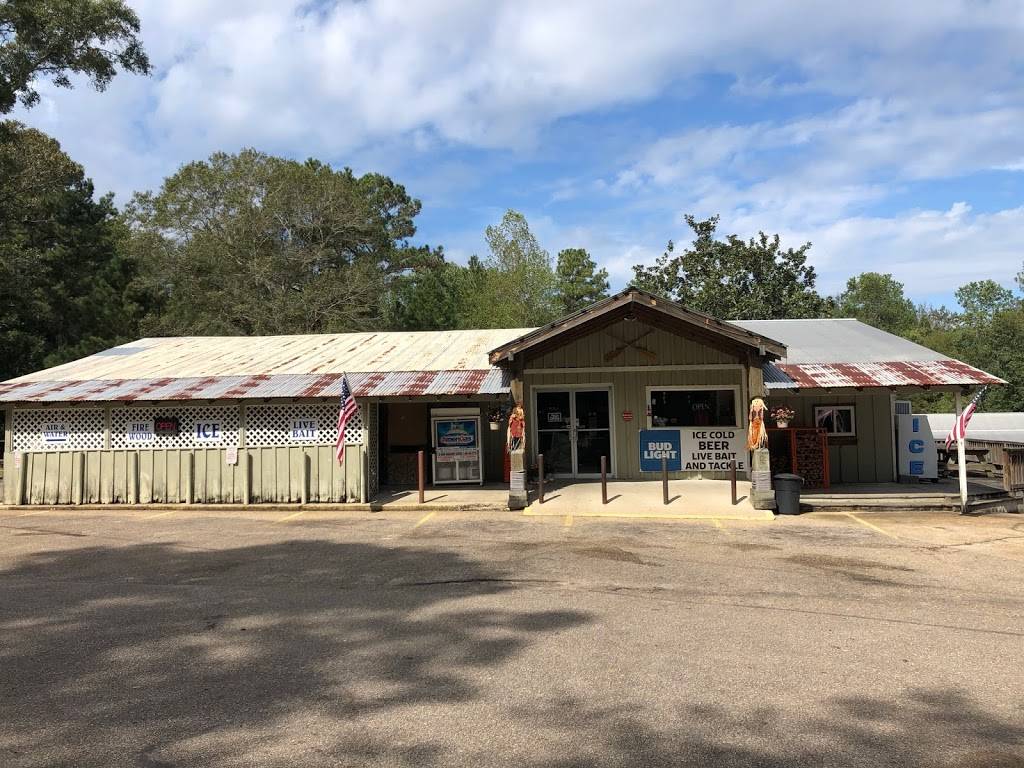 Gendusa’s Cabin Store | restaurant | 1125 Parkway Dr, Wiggins, MS 39577, USA | 6013852119 OR +1 601-385-2119