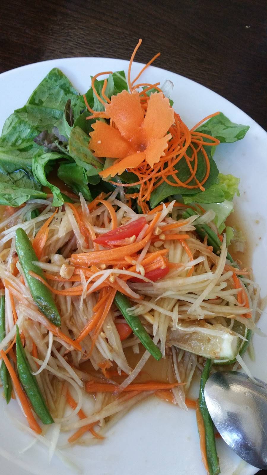 Naree Thai | restaurant | 555 E Ocean Blvd #101, Long Beach, CA 90802, USA | 5624955988 OR +1 562-495-5988