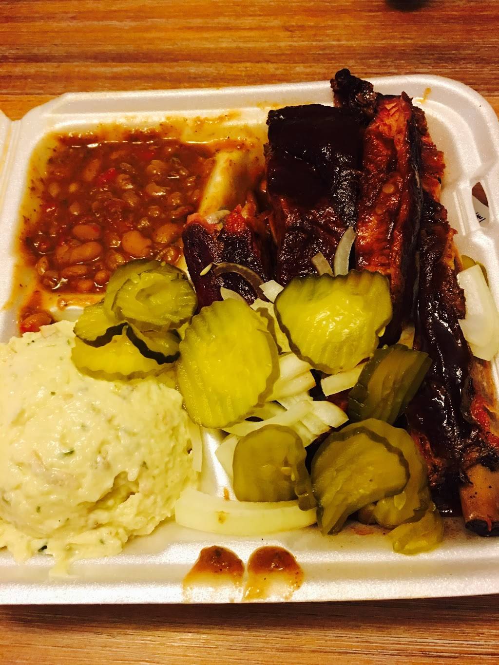 Rockn R BBQ | restaurant | 18206 TX-321, Cleveland, TX 77327, USA | 2815932022 OR +1 281-593-2022