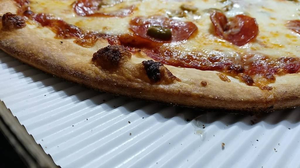 Peppinos Pizza Grand Ledge | restaurant | 512 S Clinton St, Grand Ledge, MI 48837, USA | 5179258599 OR +1 517-925-8599