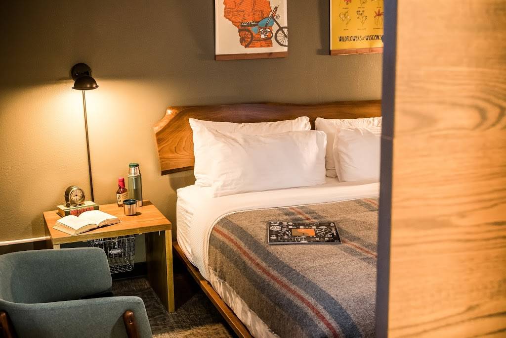 The Oxbow Hotel | restaurant | 516 Galloway St, Eau Claire, WI 54703, USA | 7158390601 OR +1 715-839-0601