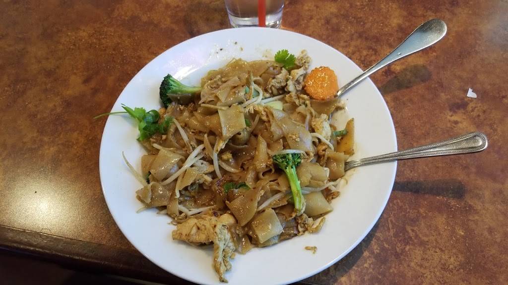 Sala Thai restaurant | restaurant | 8278 W Lake Pleasant Pkwy #105, Peoria, AZ 85382, USA | 6234765877 OR +1 623-476-5877