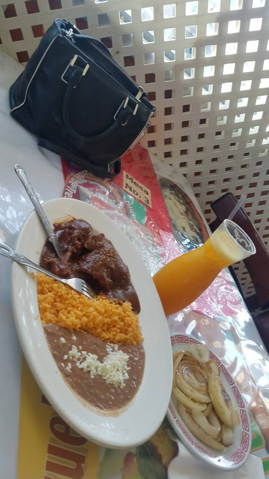 Fonda La Meche | restaurant | 7483 Katella Ave, Stanton, CA 90680, USA | 7144840105 OR +1 714-484-0105