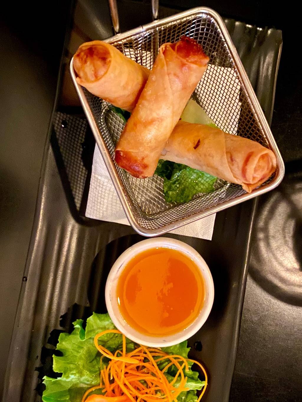 Khao Sarn Thai | meal delivery | 338 Bedford Ave, Brooklyn, NY 11211, USA | 7189631238 OR +1 718-963-1238